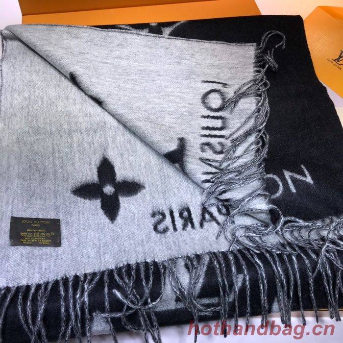 Louis Vuitton Scarf LV00038